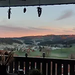 Alp-juwel - Mit Hallenbad Und Sauna, 4 Schlafbereiche, Hallenbad, Sauna, Inklusive Bettwaesche, Handtuecher, Tolle Kinderausstattung Lägenhet Missen-Wilhams