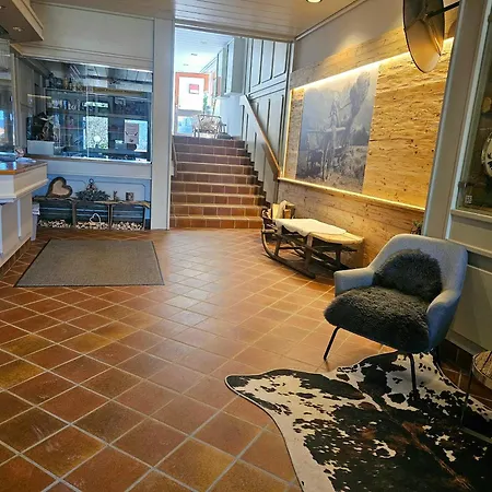 Alp-juwel - Mit Hallenbad Und Sauna - Direkt An Der Skipiste Apartment *