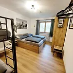 Apartamento Alp-juwel - Mit Hallenbad Und Sauna, 4 Schlafbereiche, Hallenbad, Sauna, Inklusive Bettwaesche, Handtuecher, Tolle Kinderausstattung Missen-Wilhams