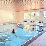 Alp-juwel - Mit Hallenbad Und Sauna, 4 Schlafbereiche, Hallenbad, Sauna, Inklusive Bettwaesche, Handtuecher, Tolle Kinderausstattung