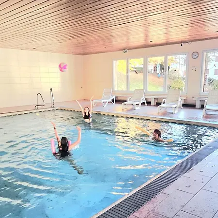 Alp-juwel - Mit Hallenbad Und Sauna, 4 Schlafbereiche, Hallenbad, Sauna, Inklusive Bettwaesche, Handtuecher, Tolle Kinderausstattung