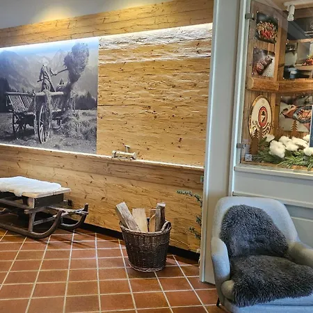 Apartmán Alp-juwel - Mit Hallenbad Und Sauna, 4 Schlafbereiche, Hallenbad, Sauna, Inklusive Bettwaesche, Handtuecher, Tolle Kinderausstattung Missen-Wilhams